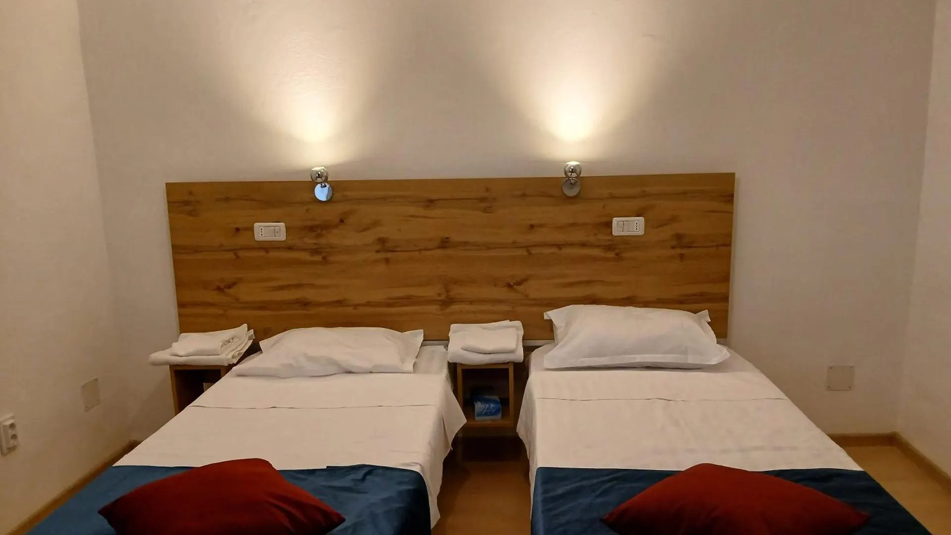 Homestay szállás Center Walk Studios Bukarest